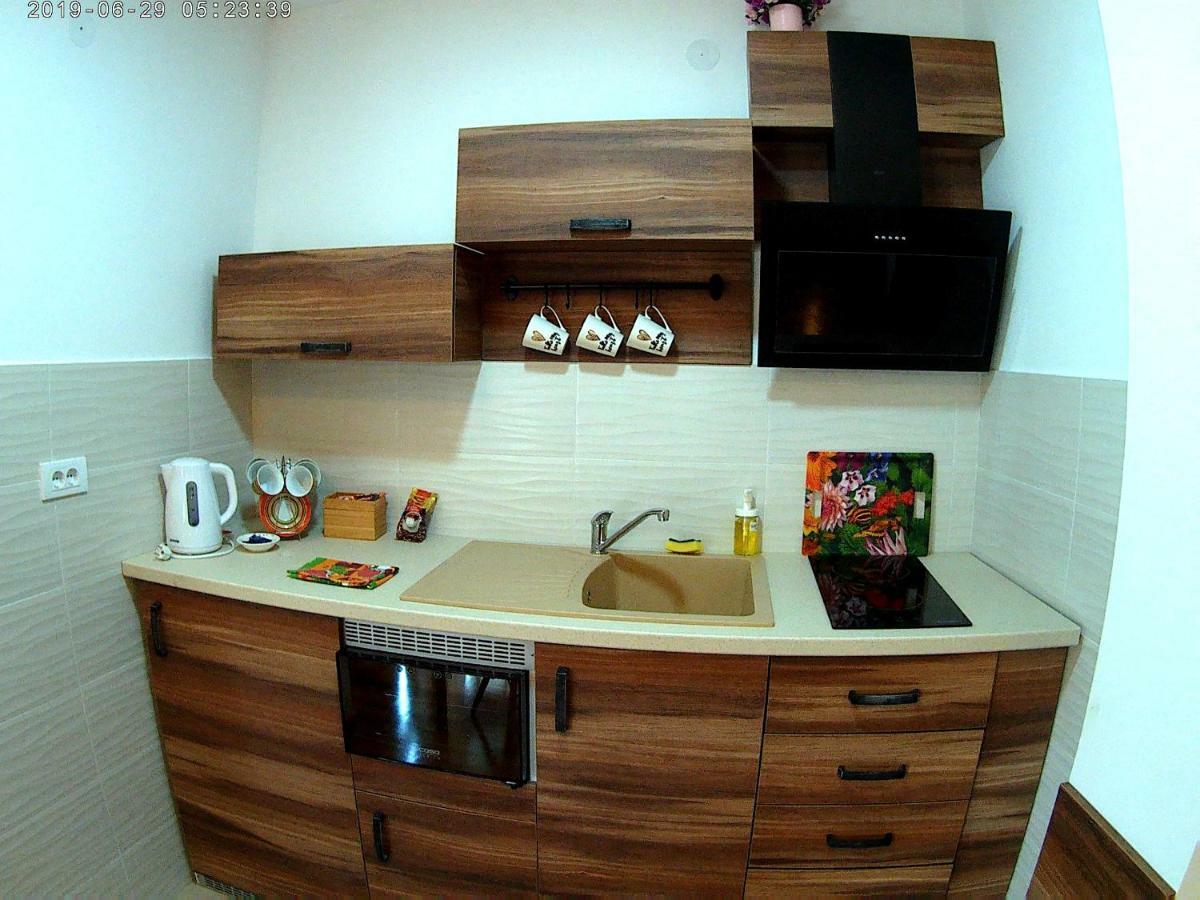 Uki-Modern Apartment With Parking Novi Sad Luaran gambar