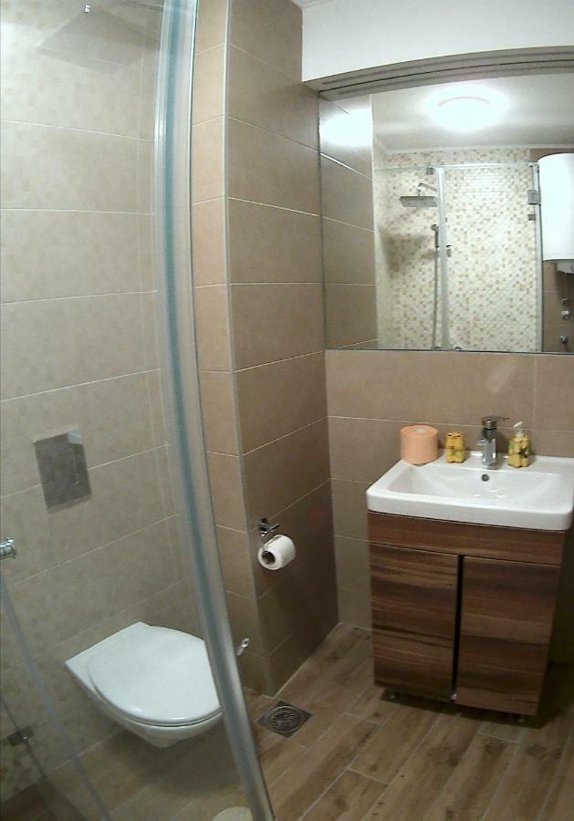 Uki-Modern Apartment With Parking Novi Sad Luaran gambar